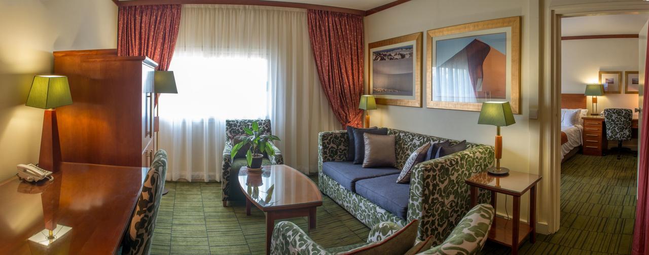 Hotel Peermont Walmont At The Grand Palm, Gaborone Exterior foto