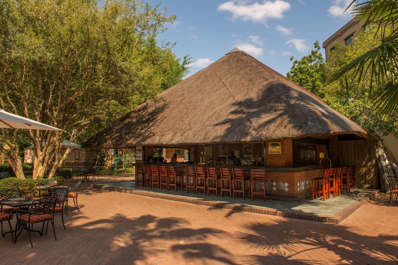 Hotel Peermont Walmont At The Grand Palm, Gaborone Exterior foto